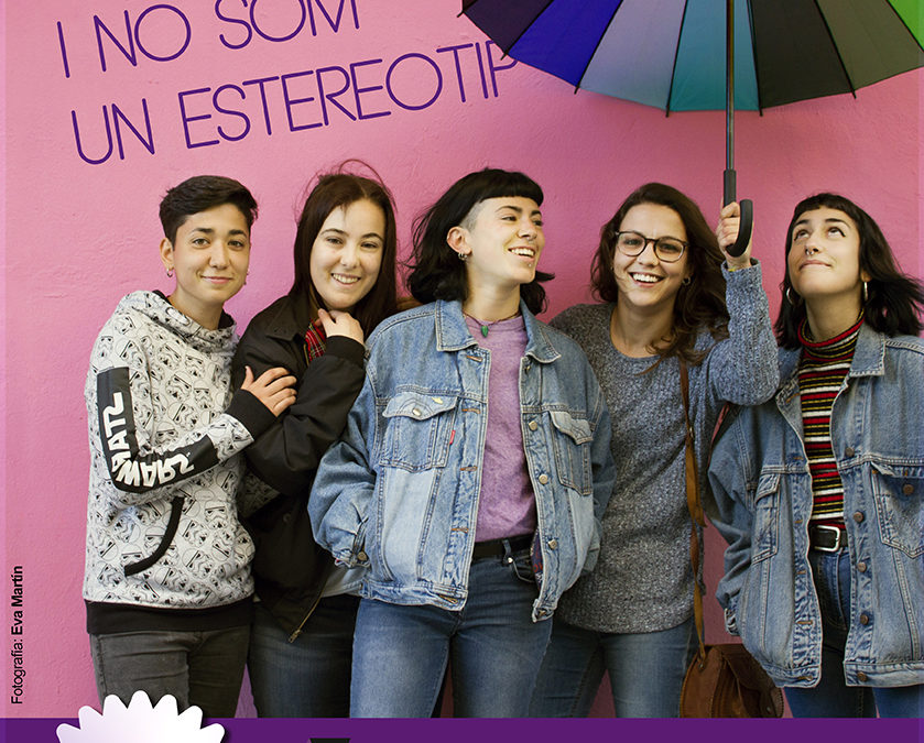 Lambda llança la campanya ‘Sóc visible, per tant existisc’ per a trencar mites al voltant de les dones lesbianes i mostrar la seua diversitat